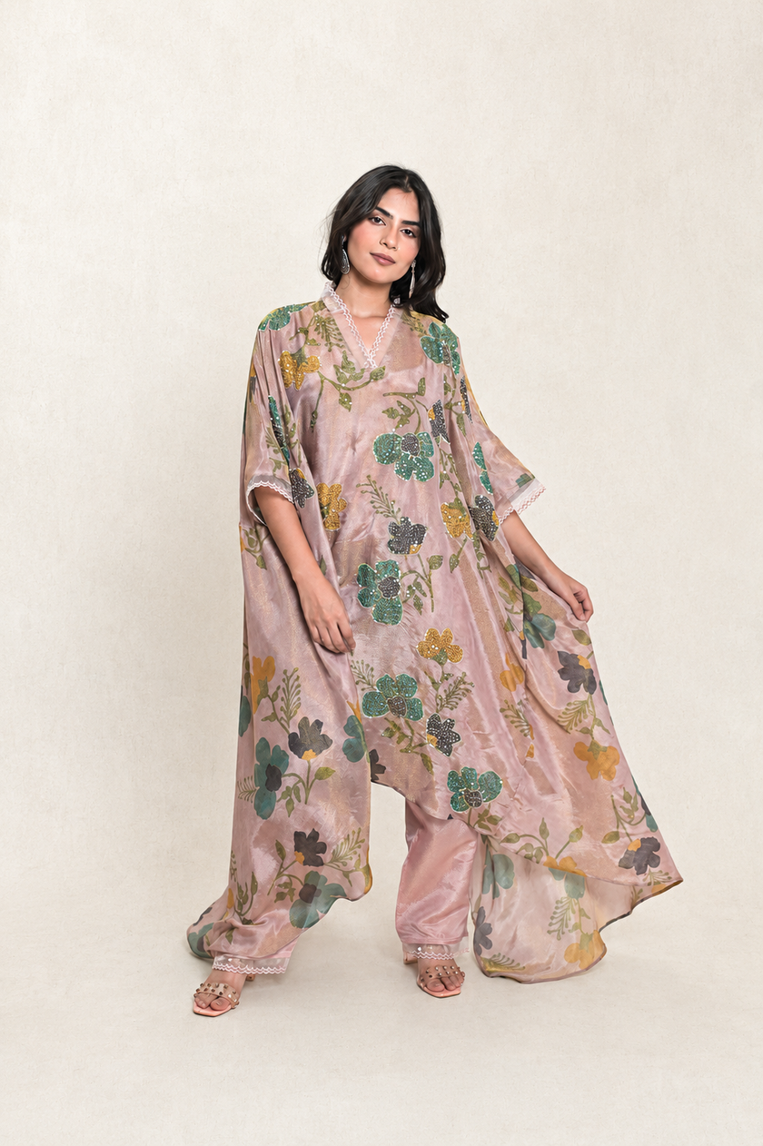 Printed Tissue Crepe Free-style Suit