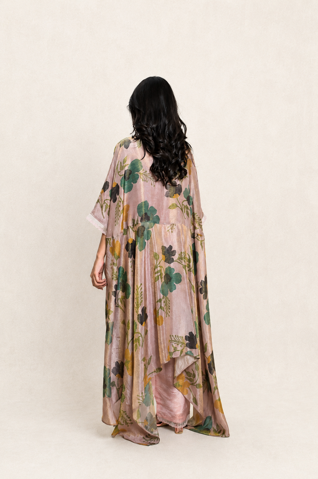 Printed Tissue Crepe Free-style Suit
